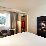 Ibis Centre Hotel