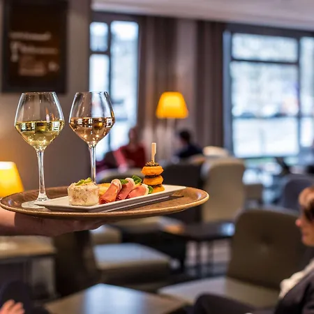 Ibis Port De Plaisance 3* Caen