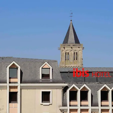 Ibis Port De Plaisance Hotel