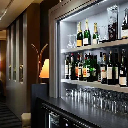 Ibis Port De Plaisance