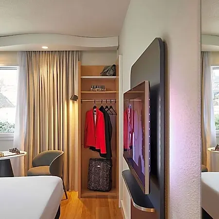 Ibis Centre 호텔 3*