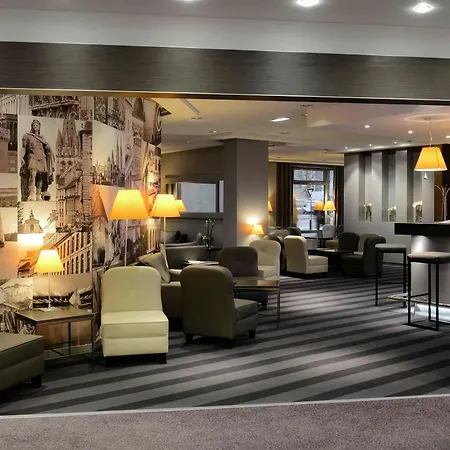 Ibis Centre 3* קאין
