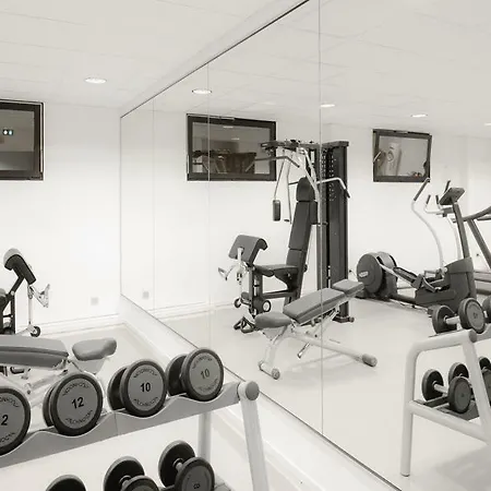 Ibis Port De Plaisance Hotel