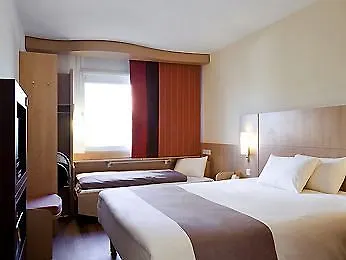 Szálloda Ibis Port De Plaisance 3*